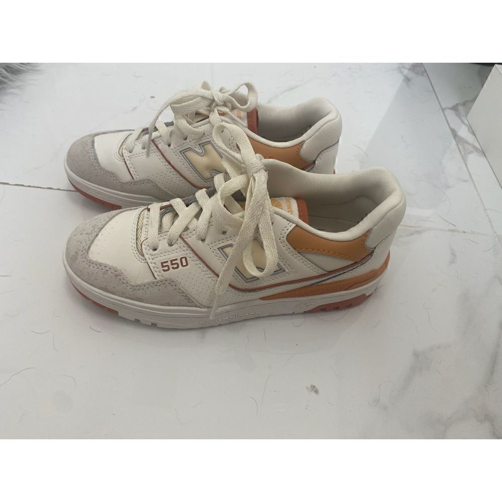 [new balance] RARE 550 celeb & blogger fave cafe au lait #12
